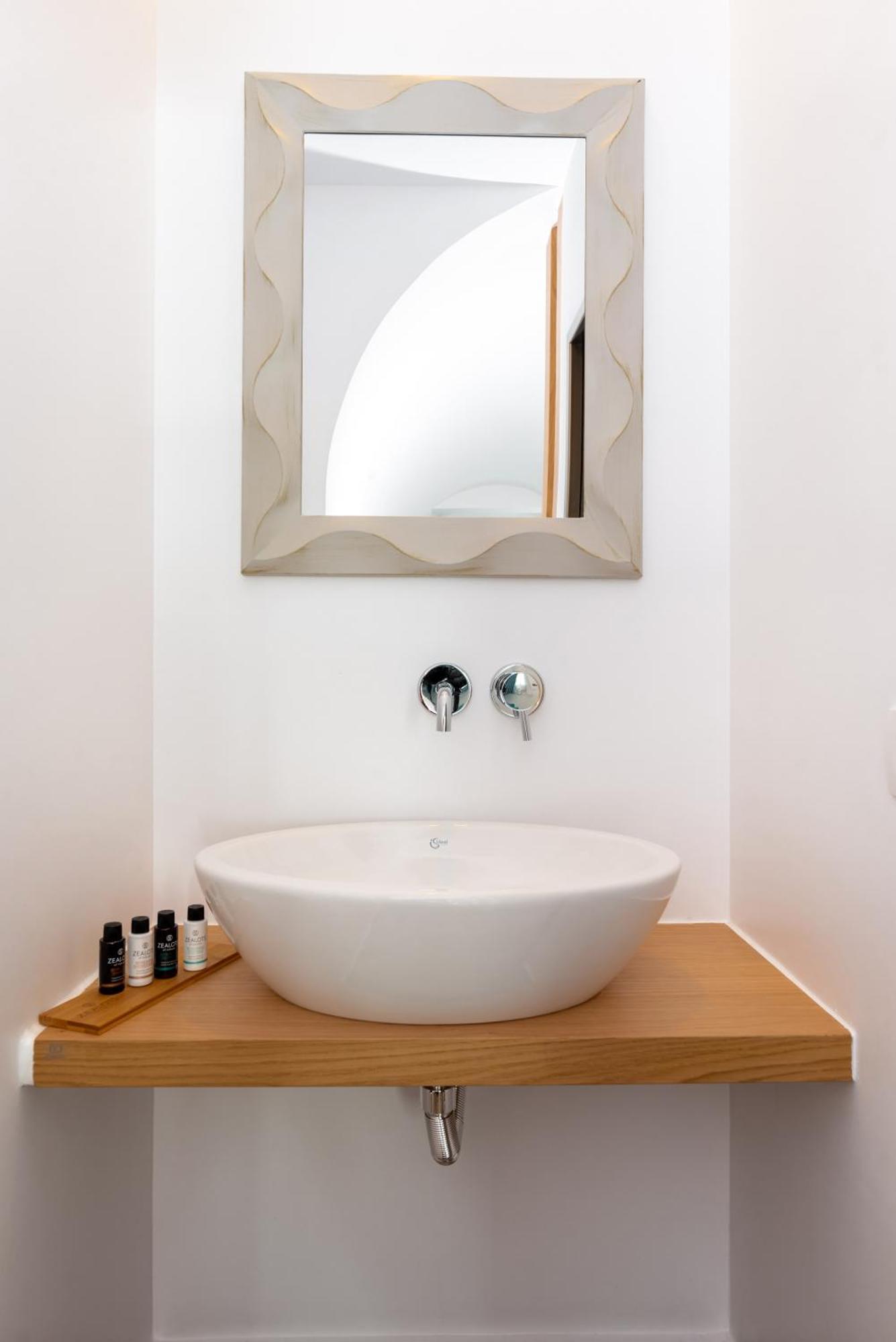 Deluxe Suites Santorini סנטוריני חדר תמונה